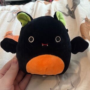5 inch binxie the bat squishmallow